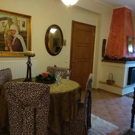 Mainades House 公寓