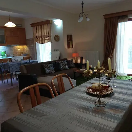 아파트 Mainades House