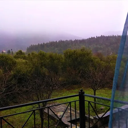 Mainades House 维蒂纳