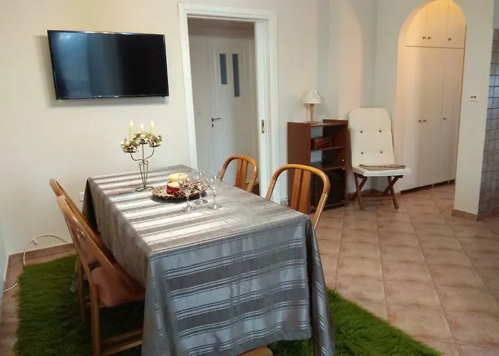 Mainades House Daire