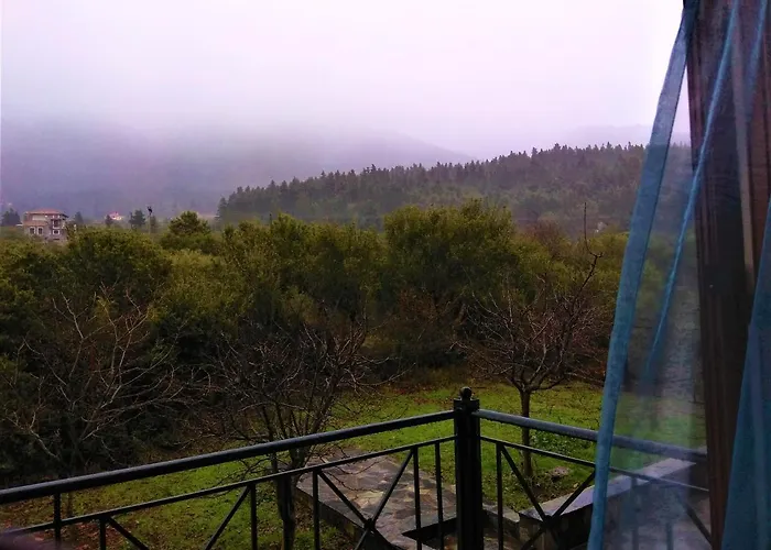 Mainades House Vytina