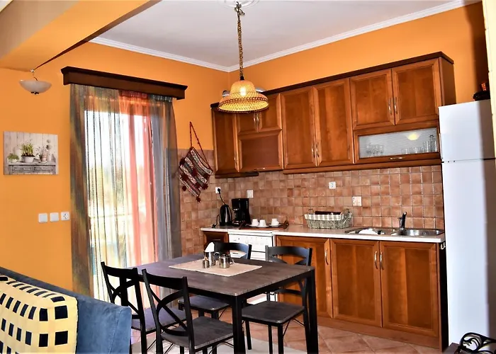 Mainades House Vytina