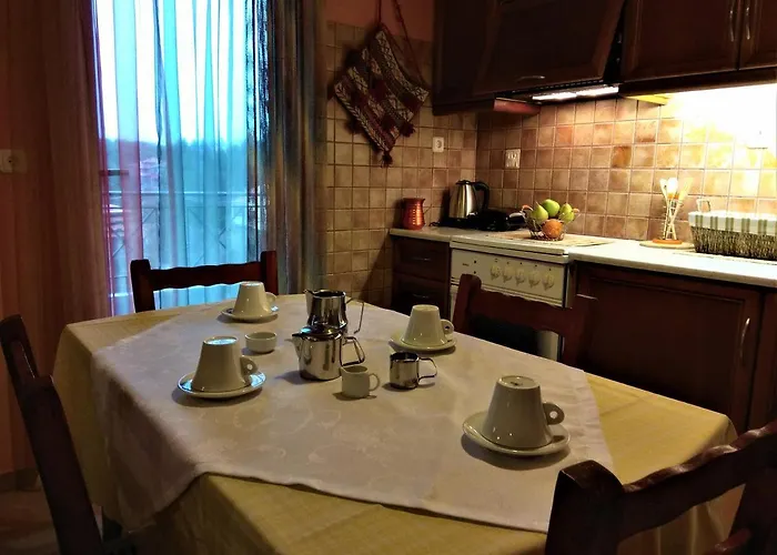 Daire Mainades House Vytina